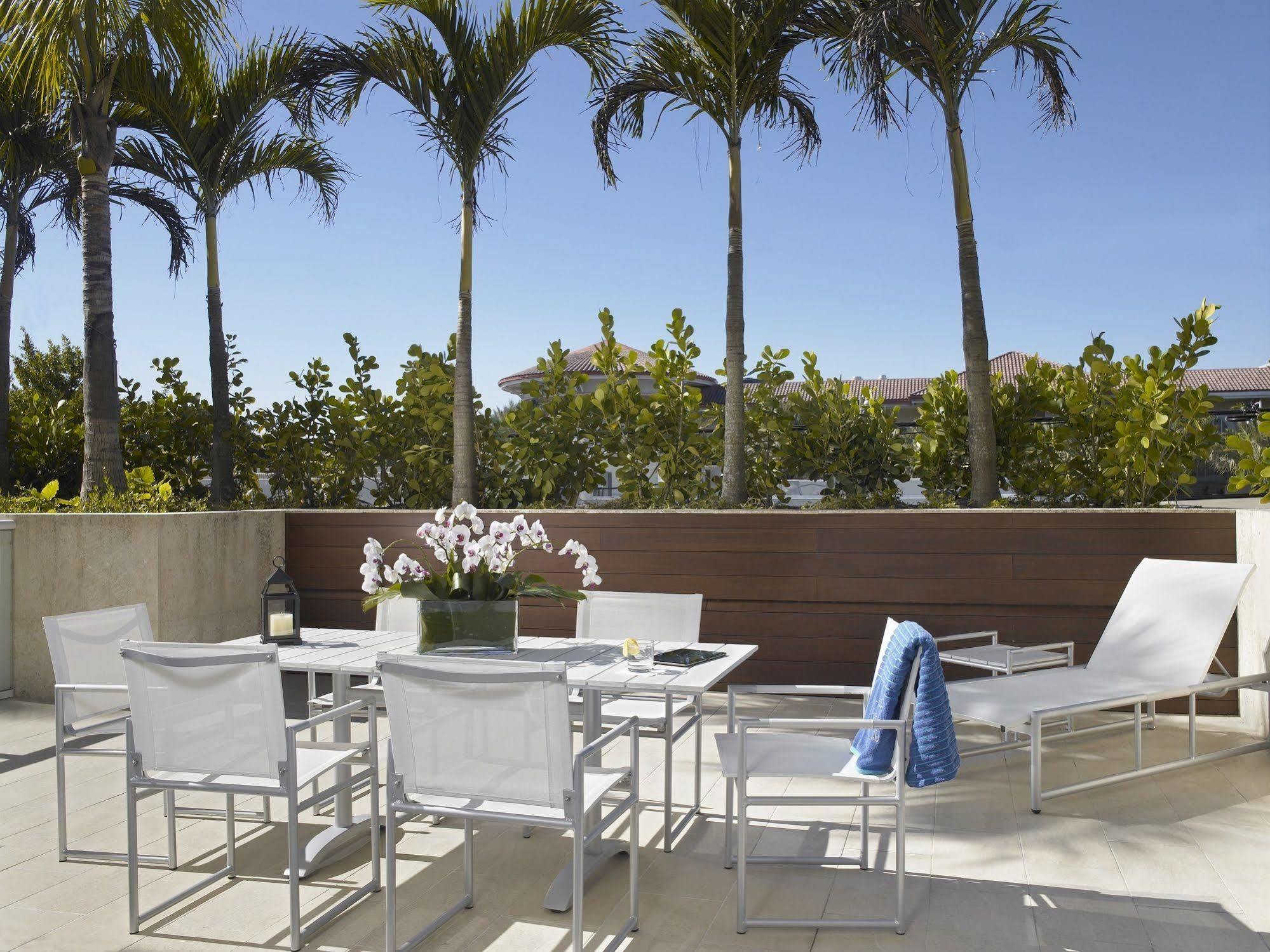 Grand Beach Hotel Surfside West Экстерьер фото