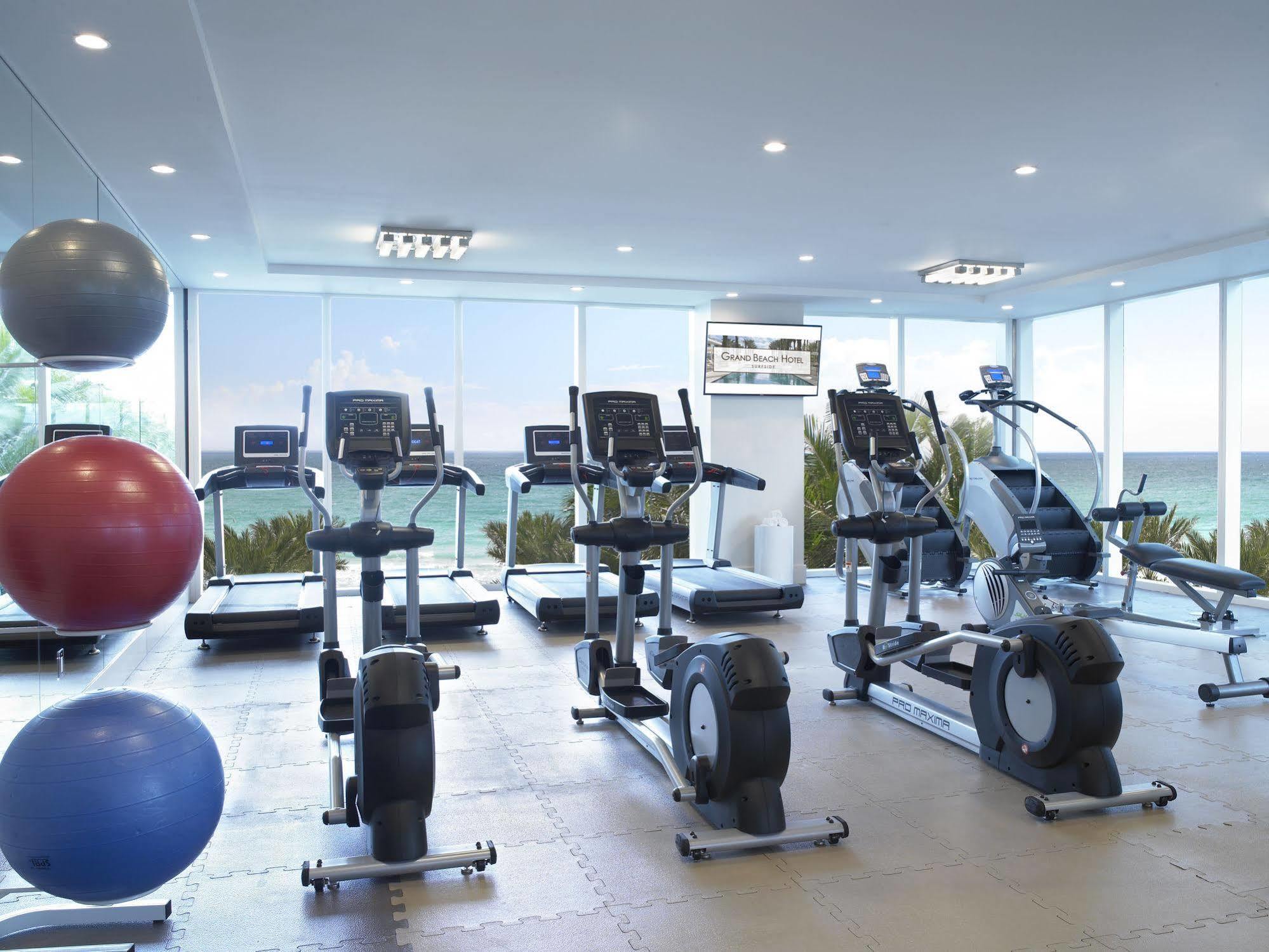 Grand Beach Hotel Surfside West Экстерьер фото